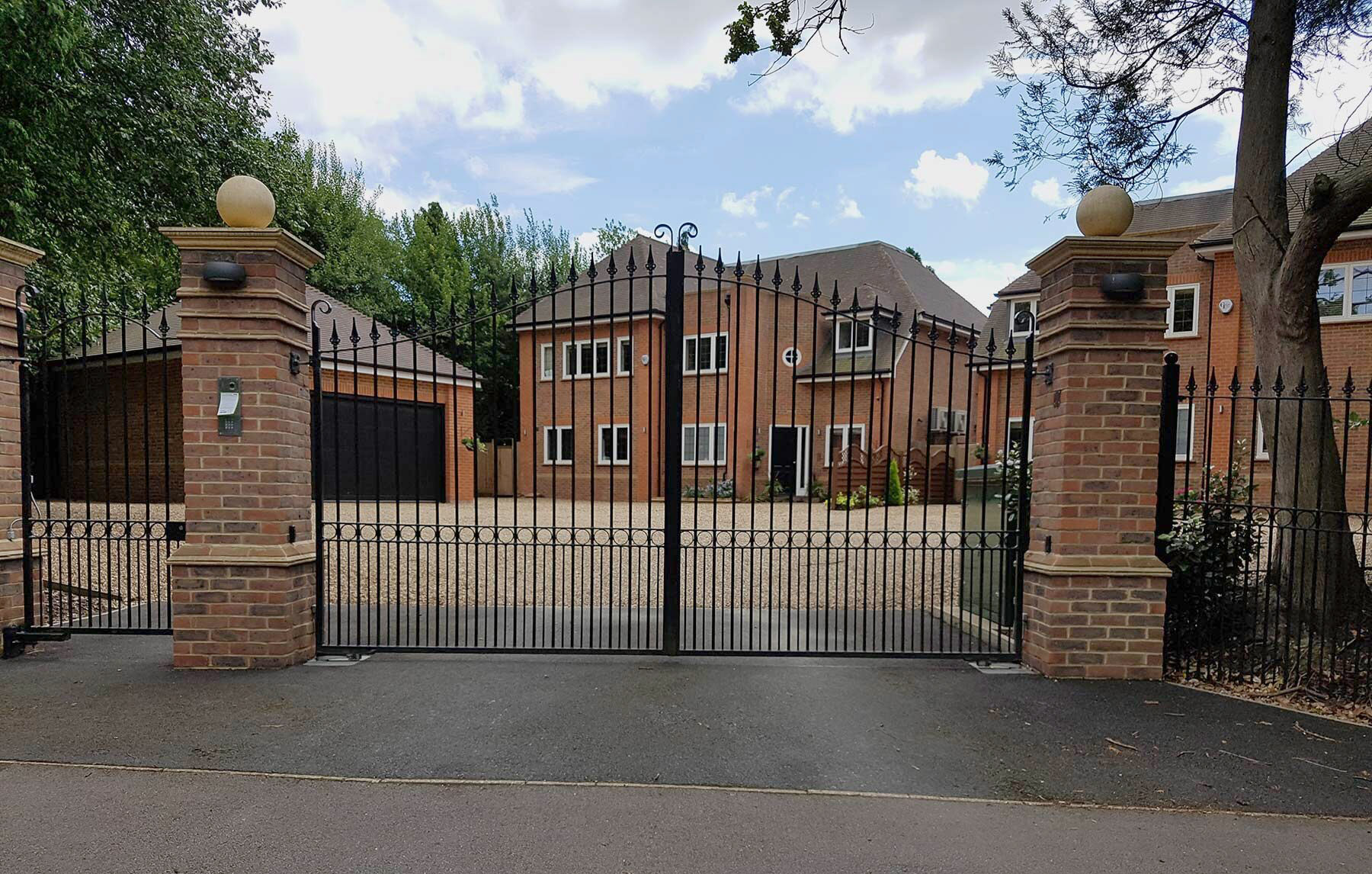 Elite Electronics - Automated Electric Gates, Barriers & Doors, Installation & Maintenance from Elite Electronics and Security